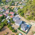 Villa Detached With Private Pool In Inlice *